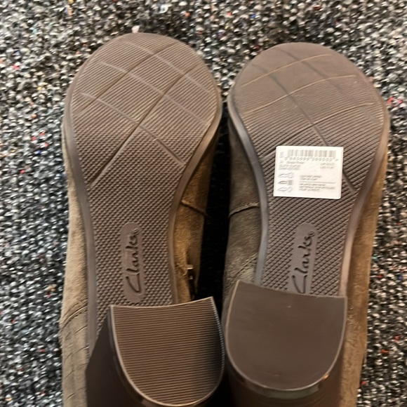 Clarks Bayla Rose Boot Slate Suede size 11M NWT IN BOX!!! - Picture 13 of 13